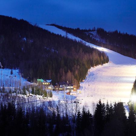 Orea Resort Sklar Харачов Екстериор снимка