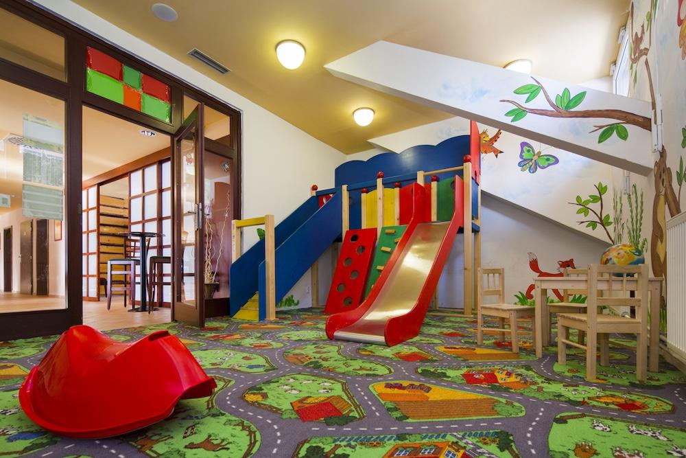 Orea Resort Sklar Харачов Екстериор снимка