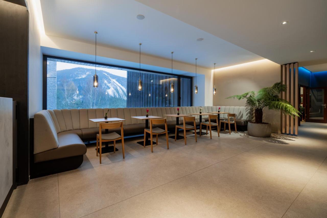 Orea Resort Sklar Харачов Екстериор снимка