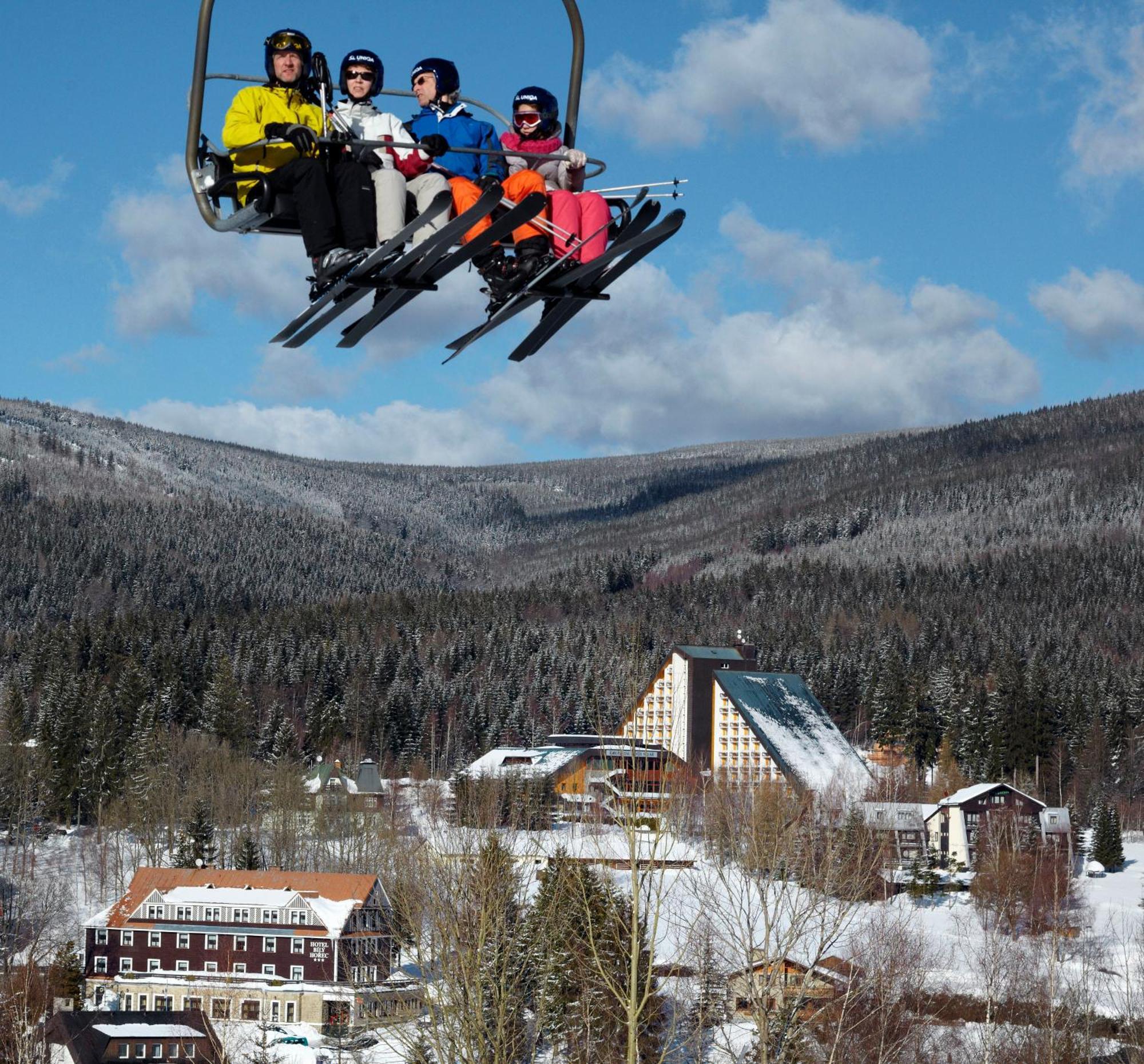 Orea Resort Sklar Харачов Екстериор снимка